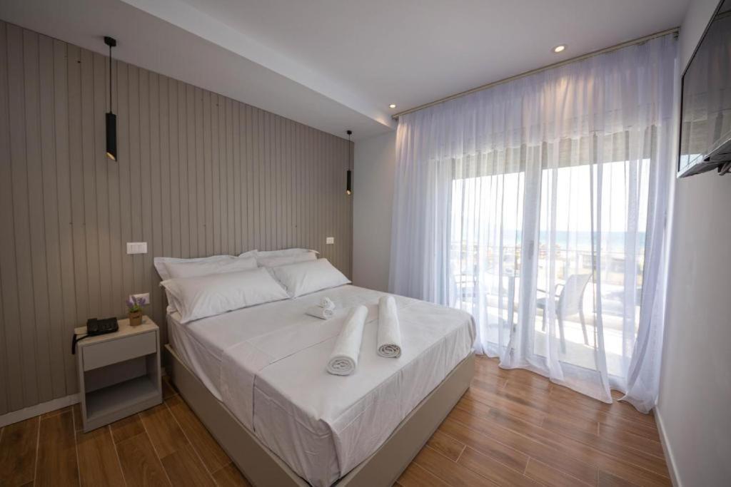 Hesperus Hotel Орикум Экстерьер фото
